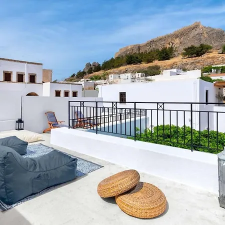 Willa Petra With Acropolis View *