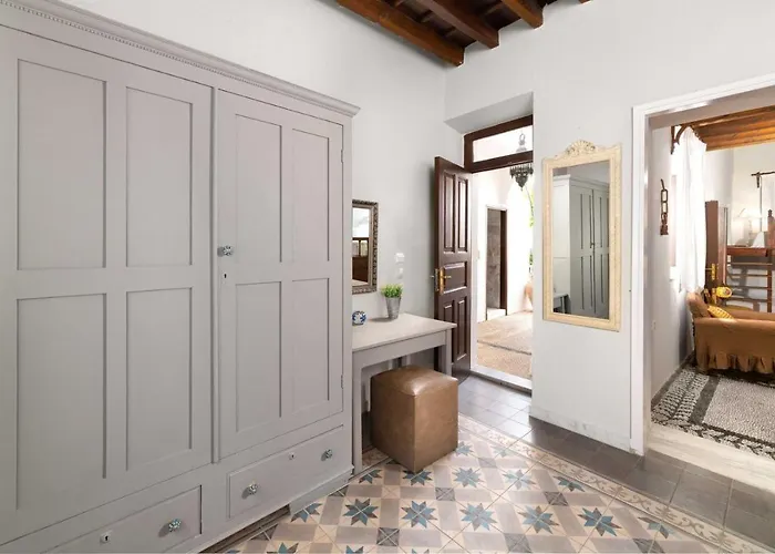 ヴィラ Petra With Acropolis View